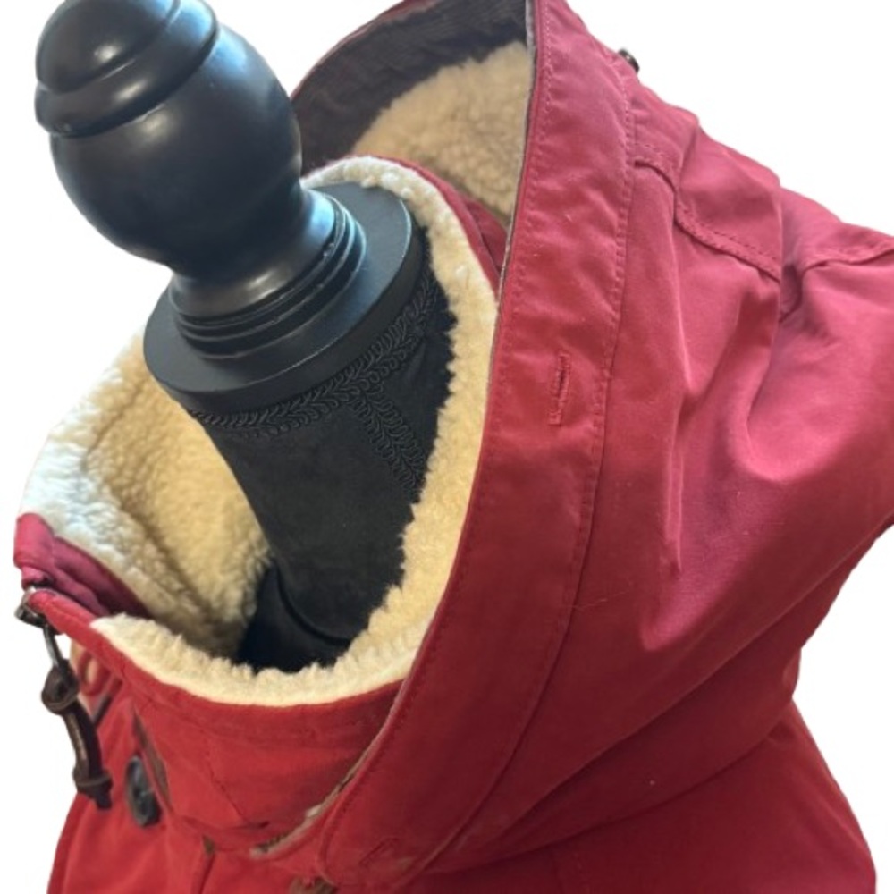 Abercrombie & Fitch Hooded Ultra Parker Down Jacket Coat
Mens Red Large - Picture 9 of 16